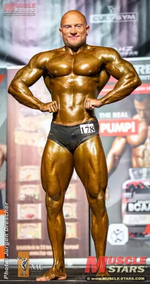 2022 nac universe 2370