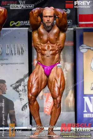 2025 nac universe 1352